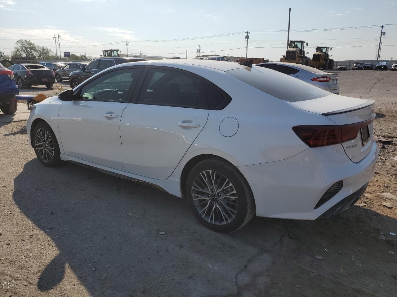 2023 Kia Forte Gt-Line - foto 2