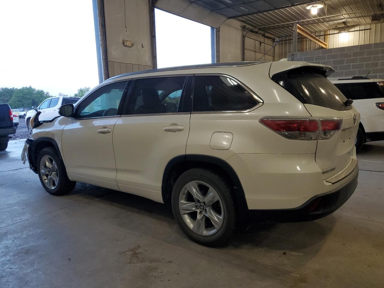 2016 Toyota Highlander Limited - foto 2