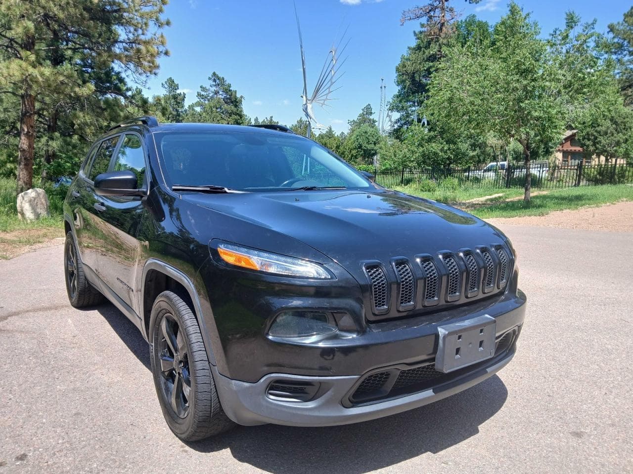 2017 Jeep Cherokee Sport