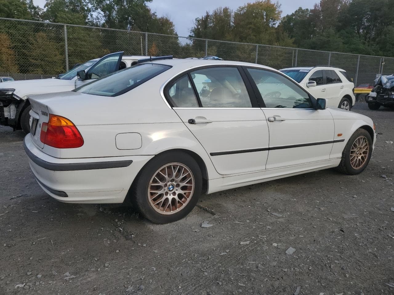2000 BMW 328 I - foto 3