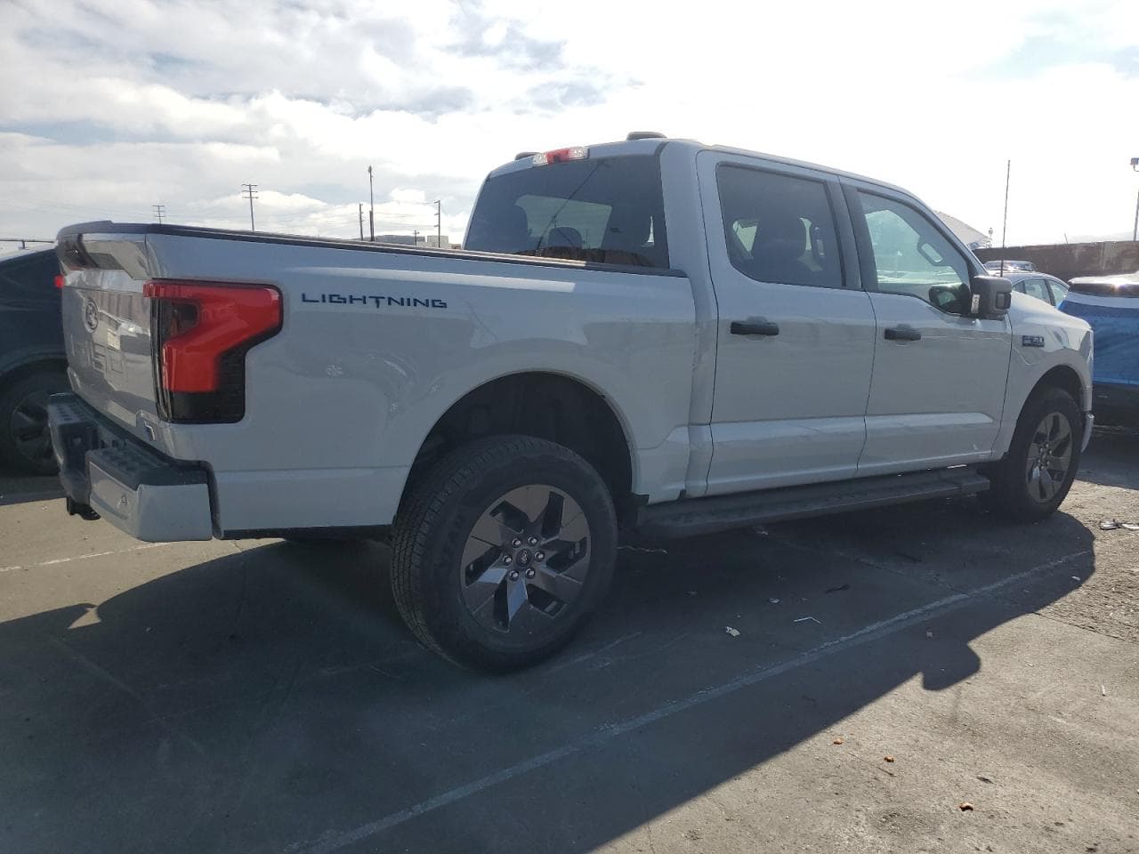 2024 Ford F150 Lightning Xlt - foto 3