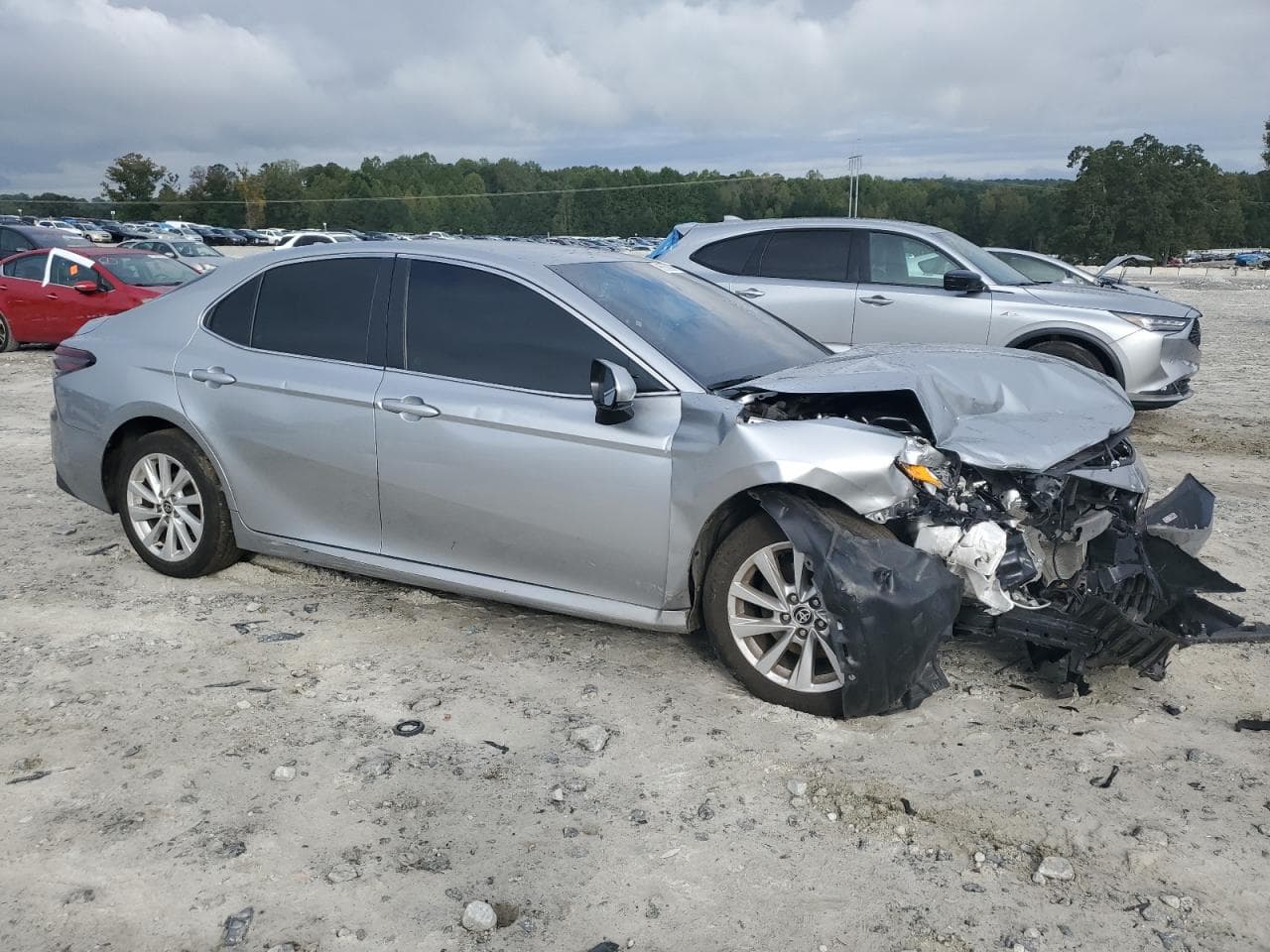 2024 Toyota Camry Le - foto 4