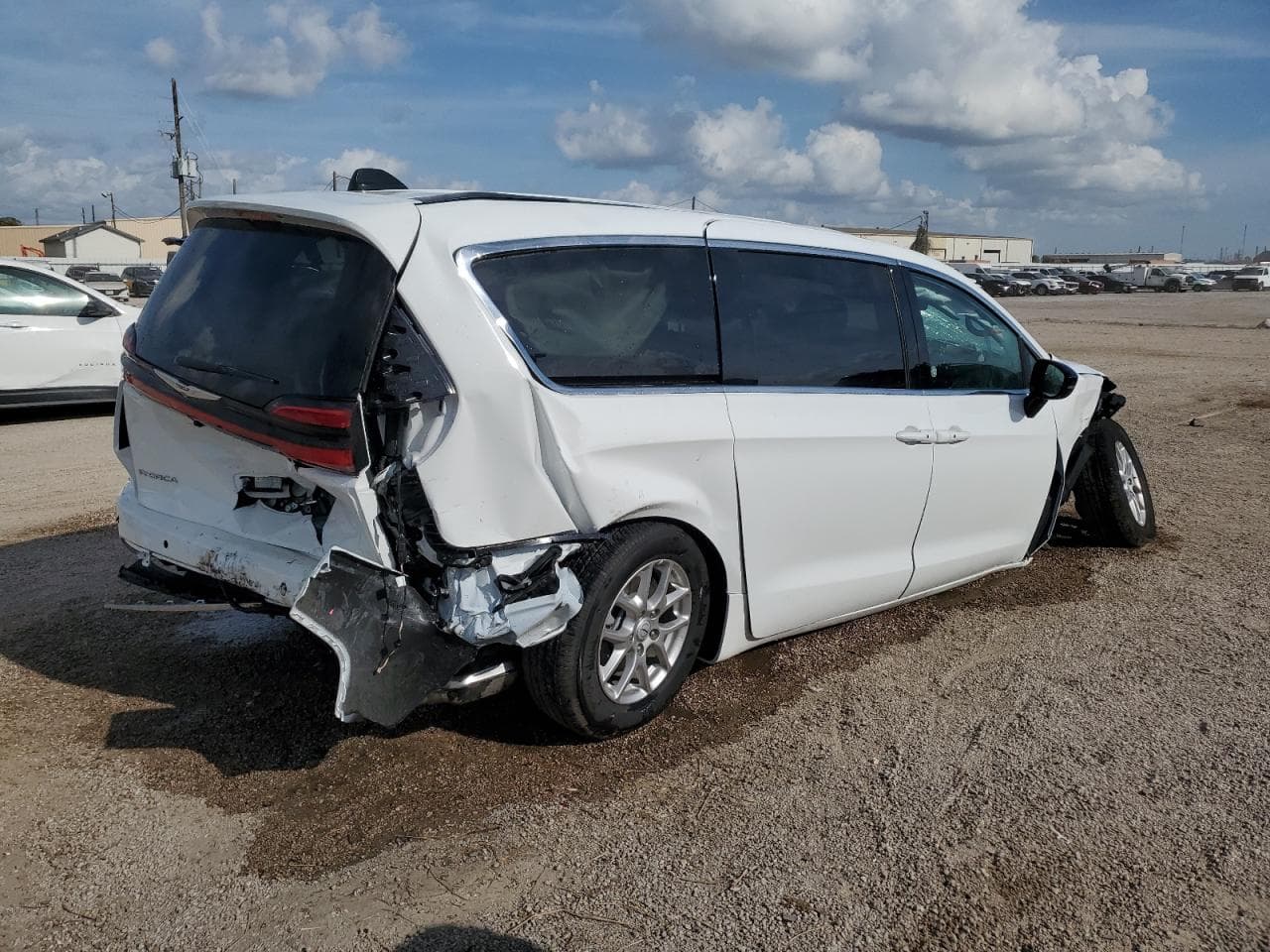 2026 Chrysler Pacifica Select - foto 3