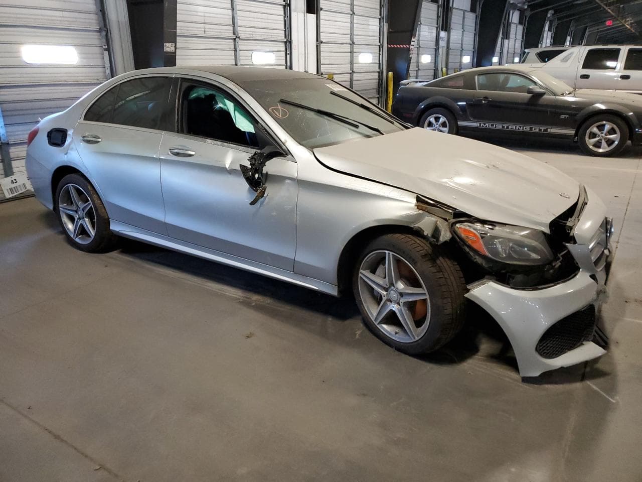 2015 Mercedes-Benz C 300 4Matic - foto 4