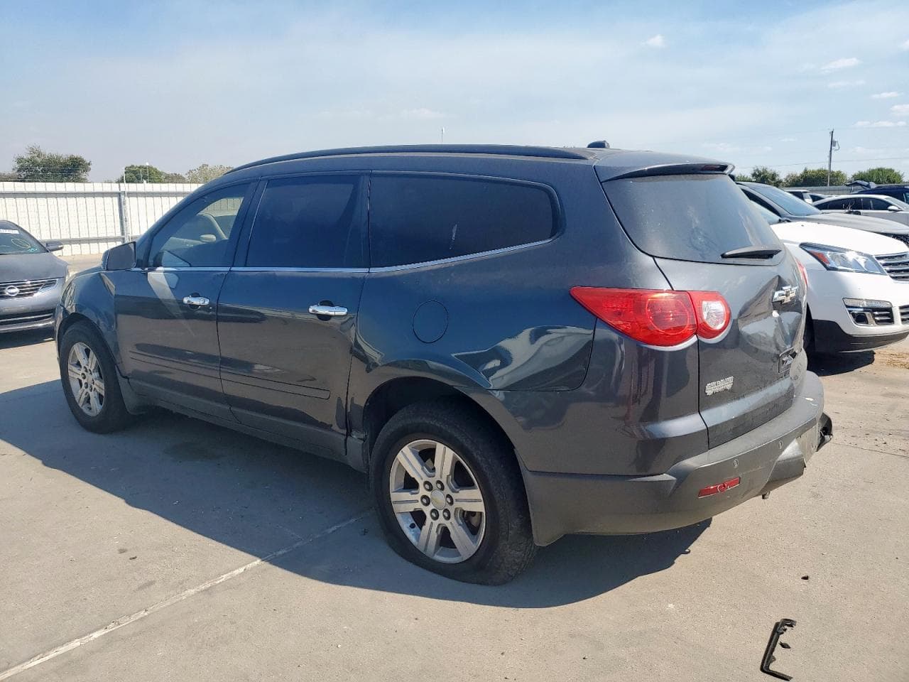 2011 Chevrolet Traverse Lt - foto 2