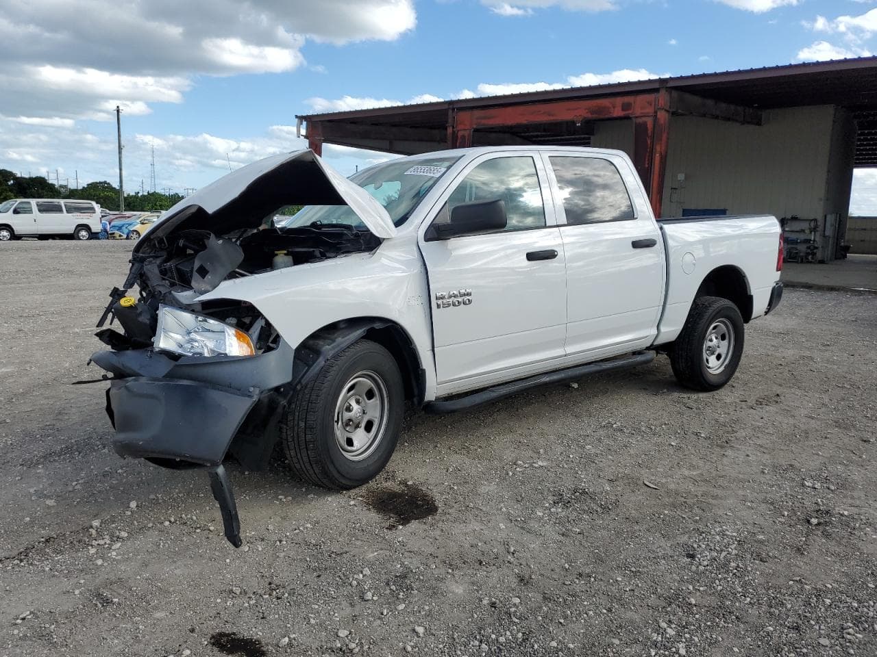 RAM 1500 2017 z USA