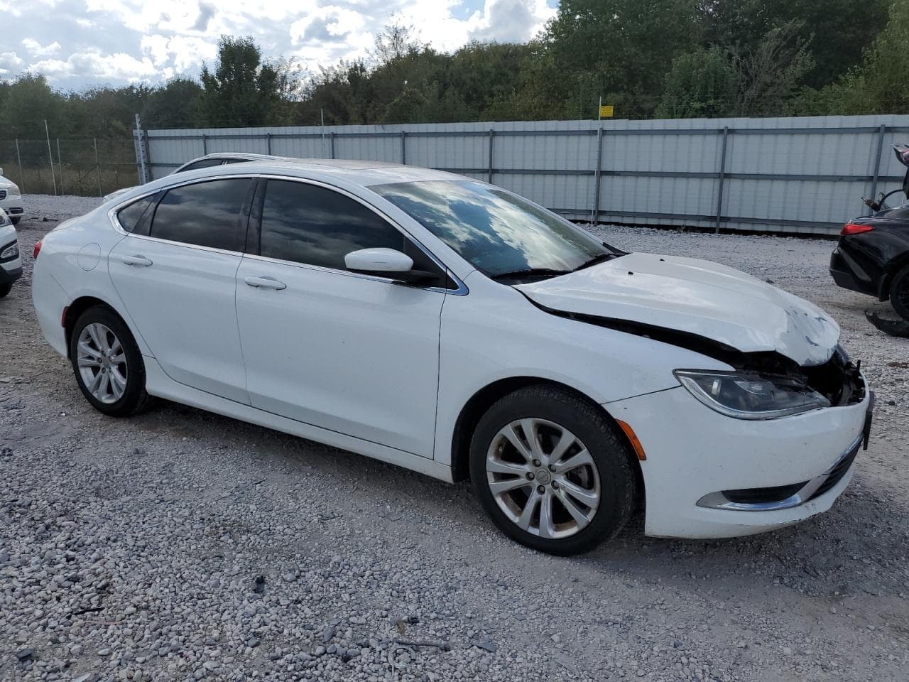 2015 Chrysler 200 Limited - foto 4