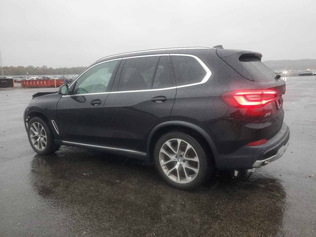 2021 BMW X5 xDrive40I - foto 2