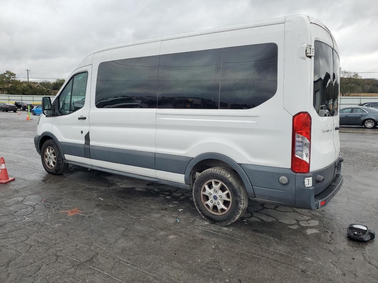 2015 Ford Transit T-350 - foto 2