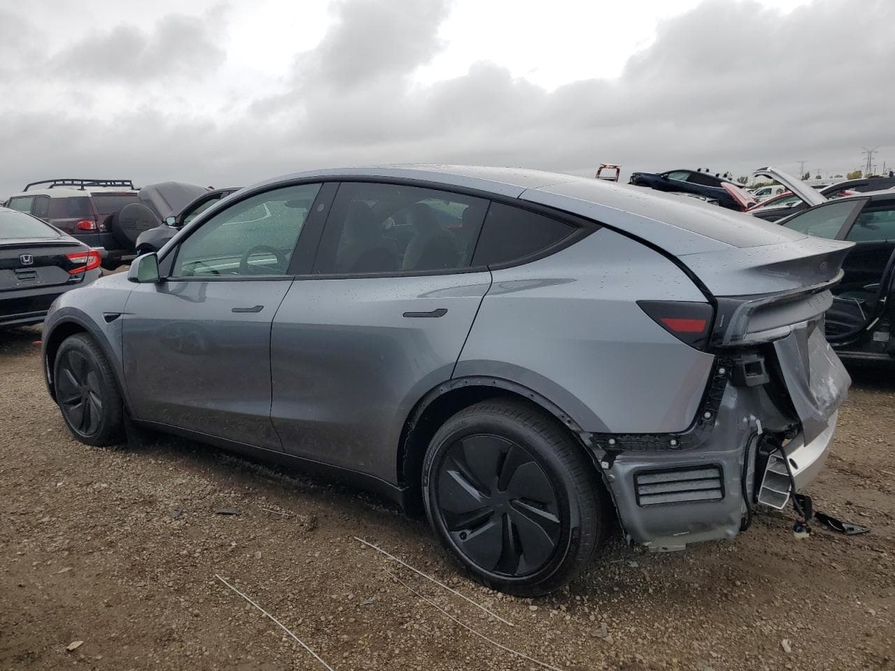 2026 Tesla Model Y - foto 2
