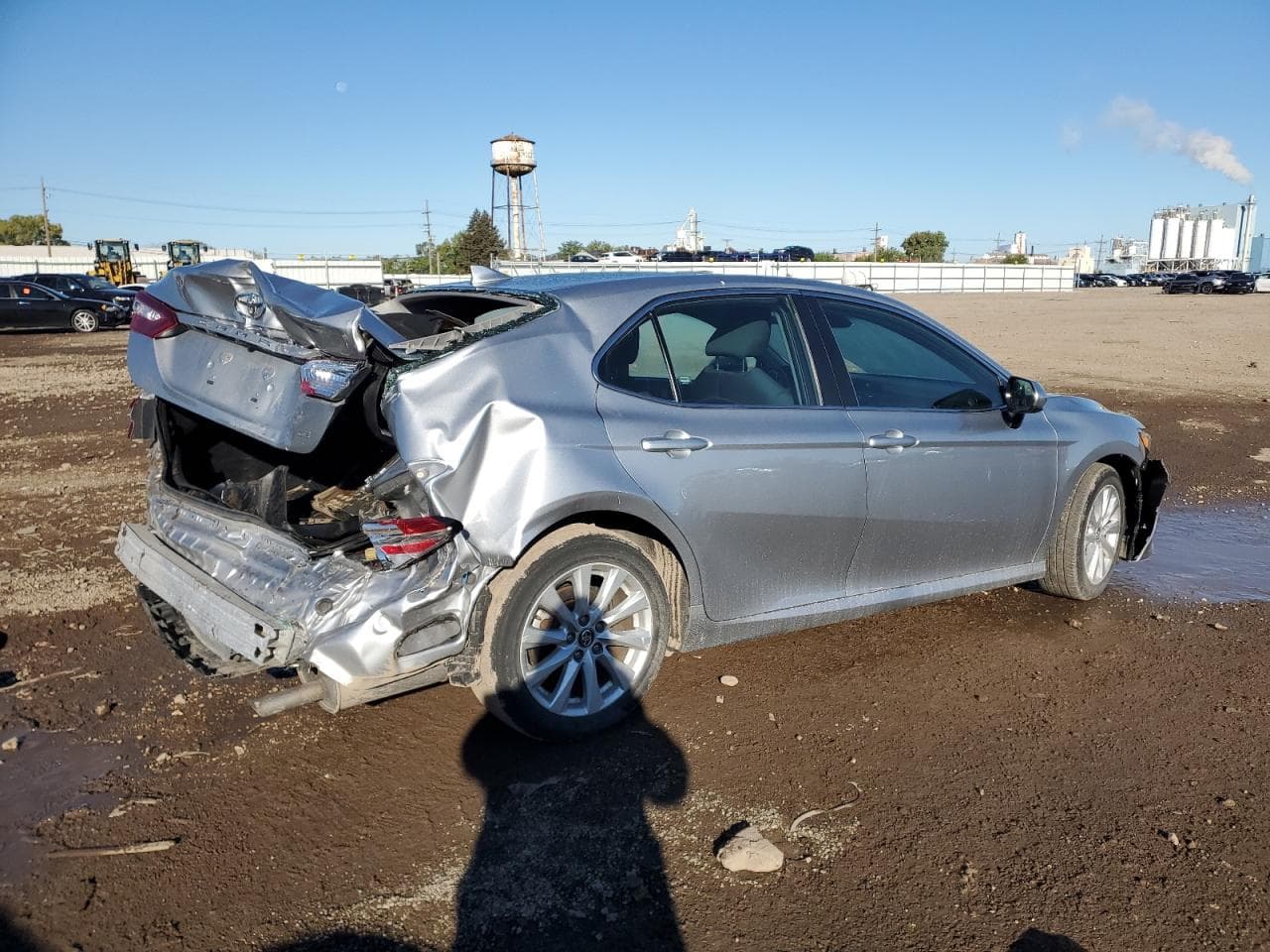 2020 Toyota Camry Le - foto 3