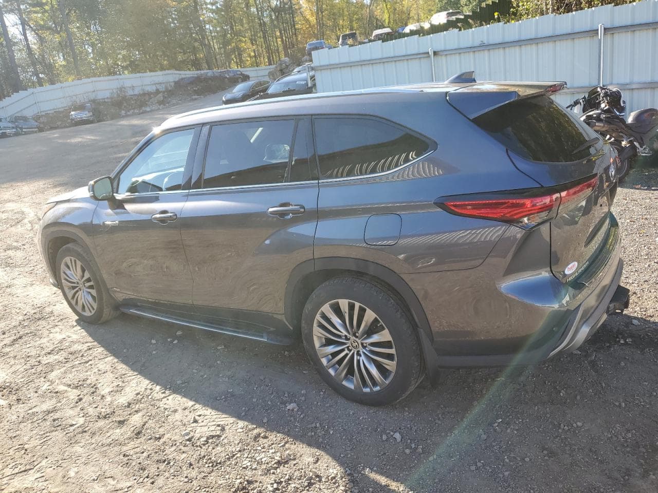 2021 Toyota Highlander Hybrid Platinum - foto 2