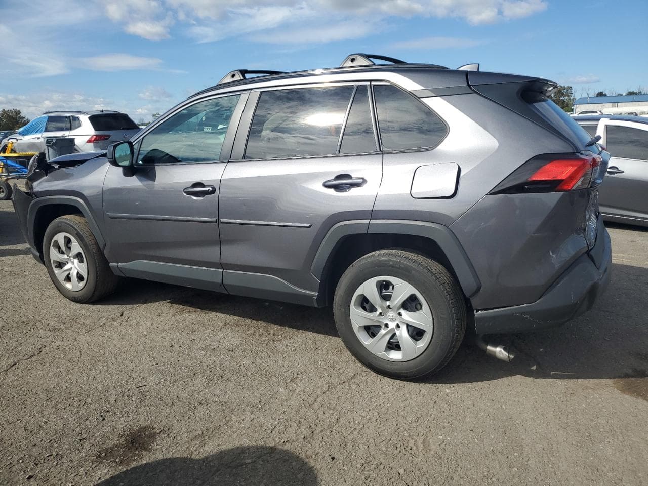 2021 Toyota Rav4 Le - foto 2