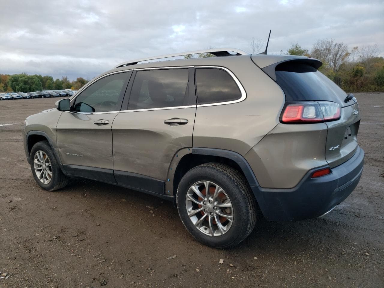 2019 Jeep Cherokee Latitude Plus - foto 2