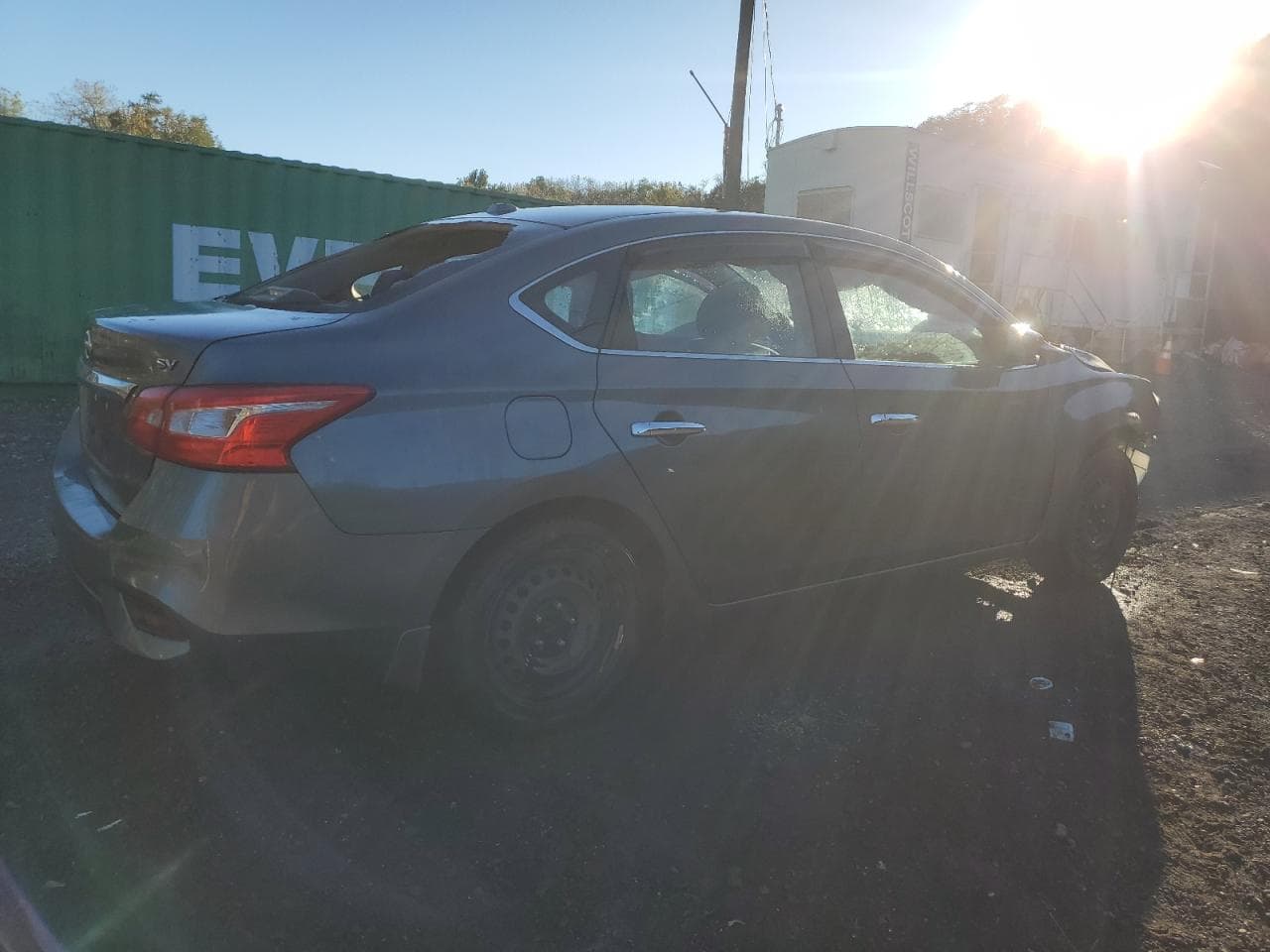 2017 Nissan Sentra S - foto 3