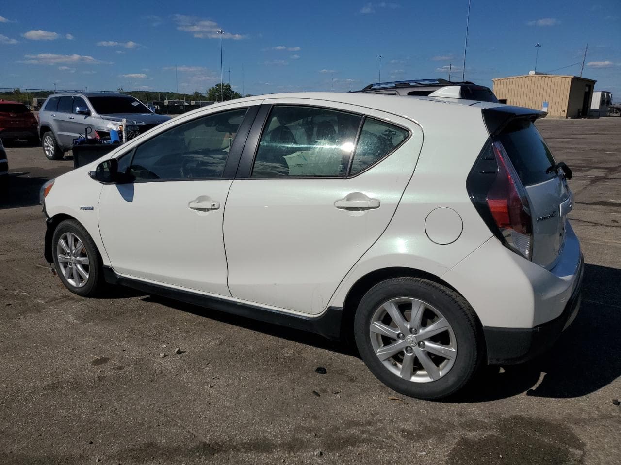 2017 Toyota Prius C - foto 2