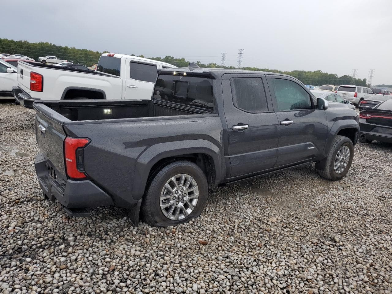 2025 Toyota Tacoma Dou - foto 3