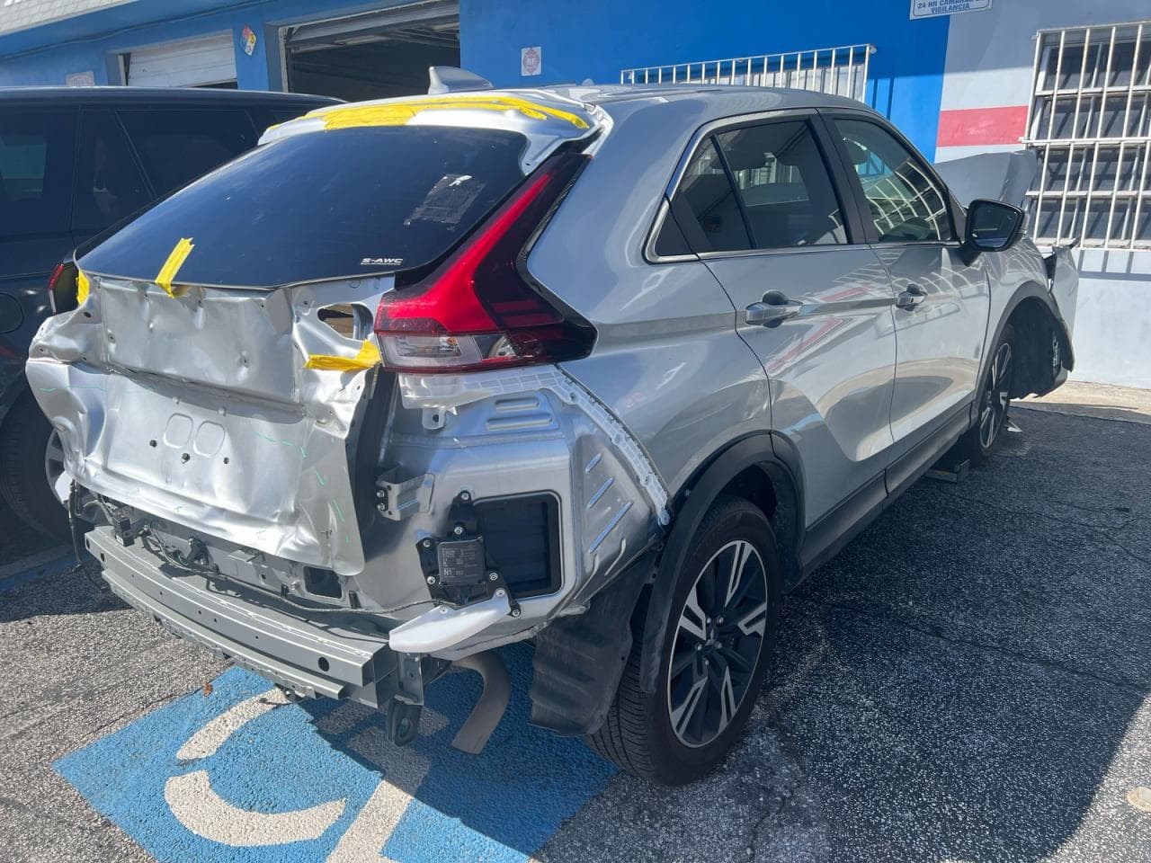 2024 Mitsubishi Eclipse Cross Se - foto 4
