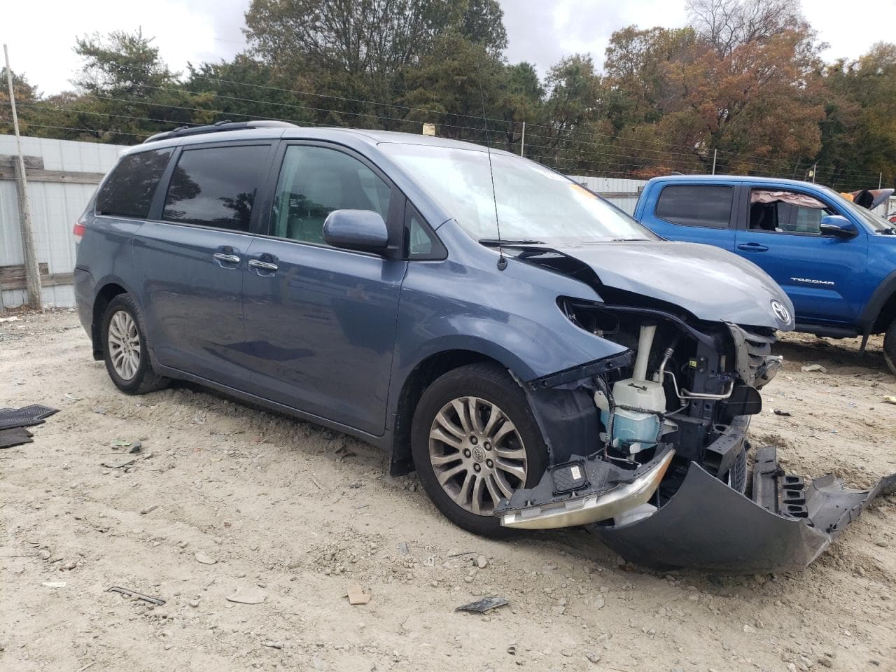 2014 Toyota Sienna Xle - foto 4