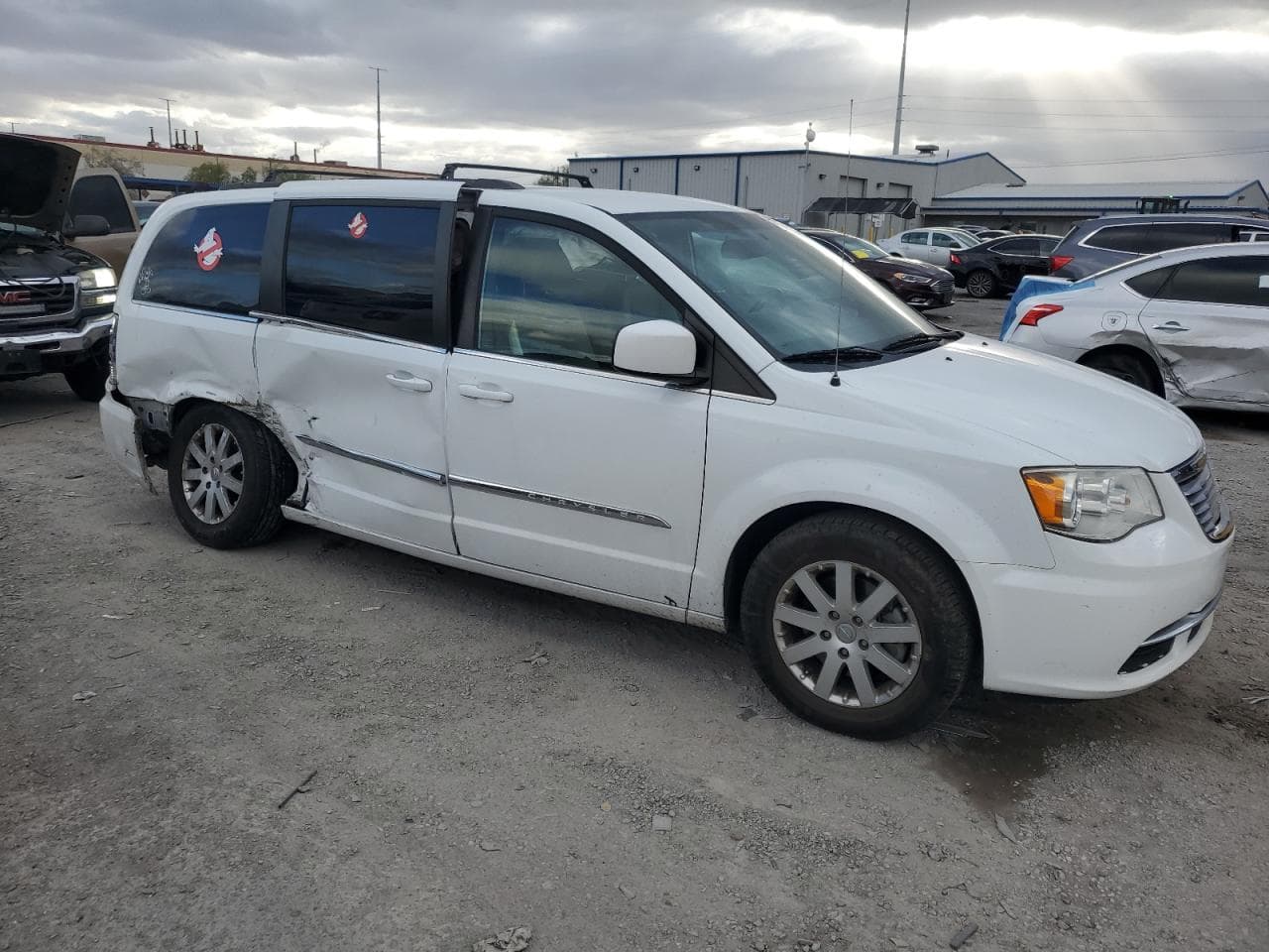 2014 Chrysler Town & Country Touring - foto 4