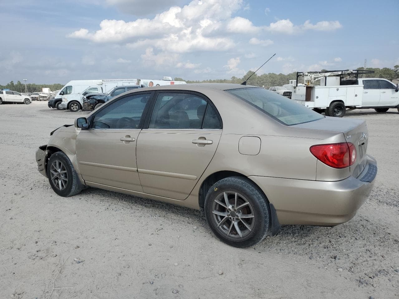 2005 Toyota Corolla Ce - foto 2