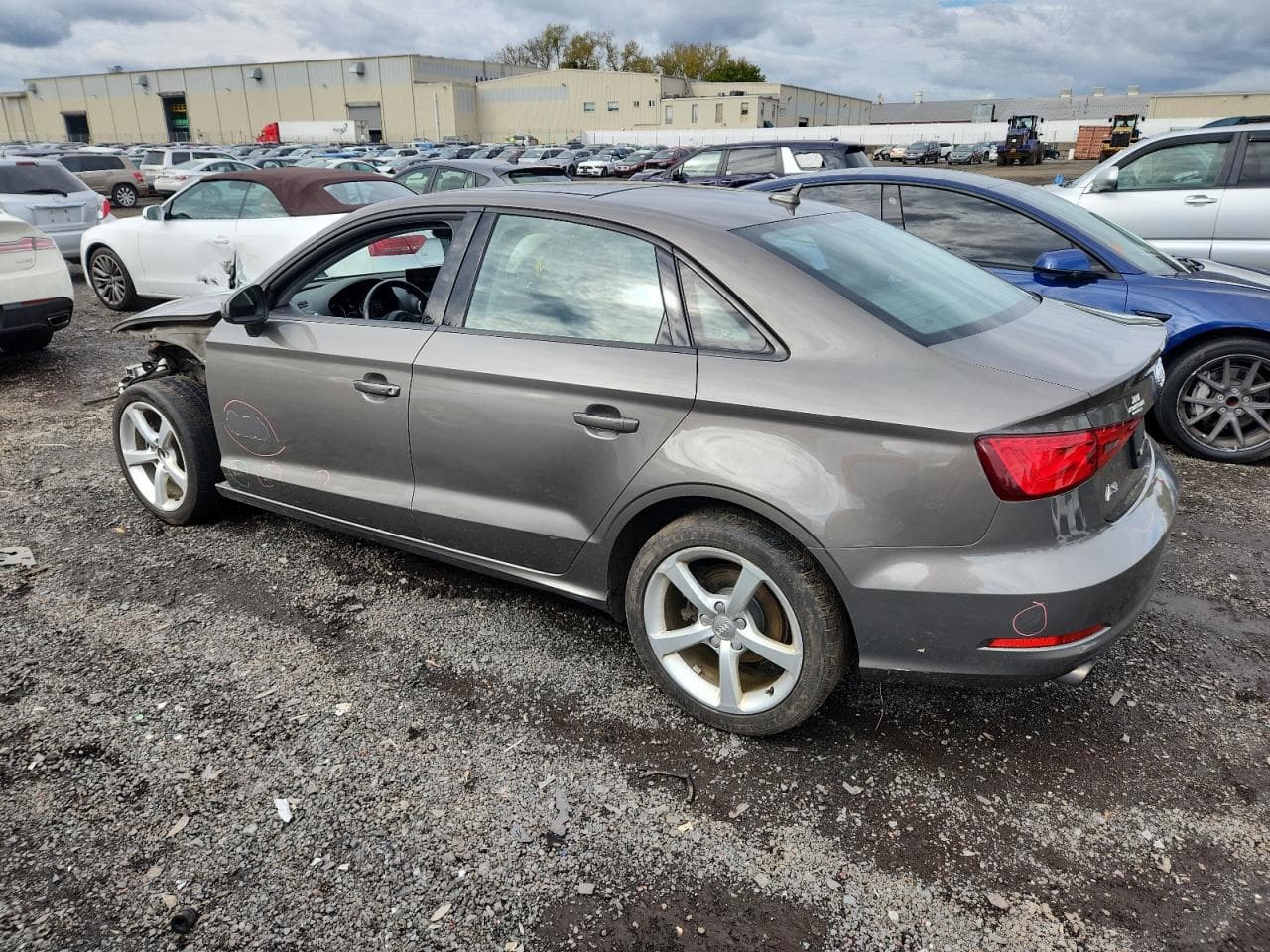 2015 Audi A3 Premium - foto 2