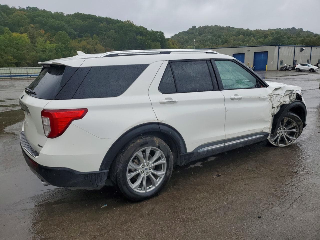 2022 Ford Explorer Limited - foto 3