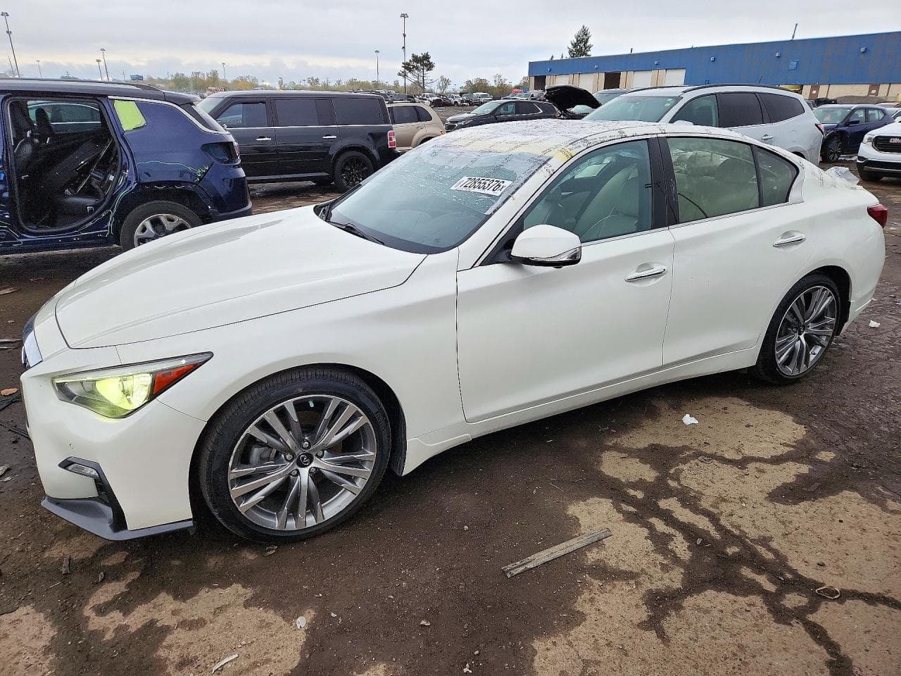 Infiniti Q50 2021 z USA