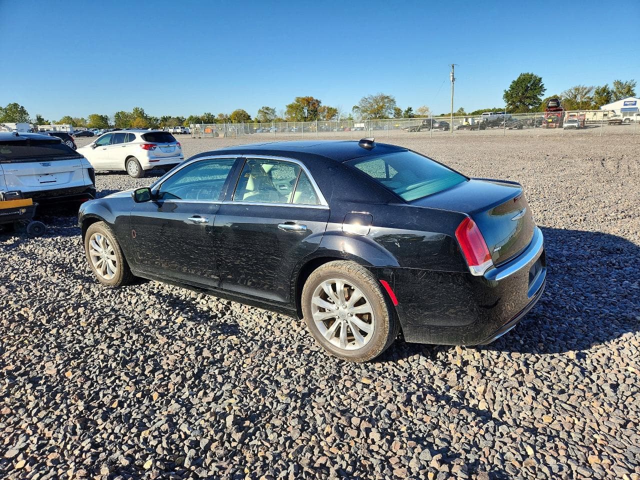 2016 Chrysler 300C - foto 2