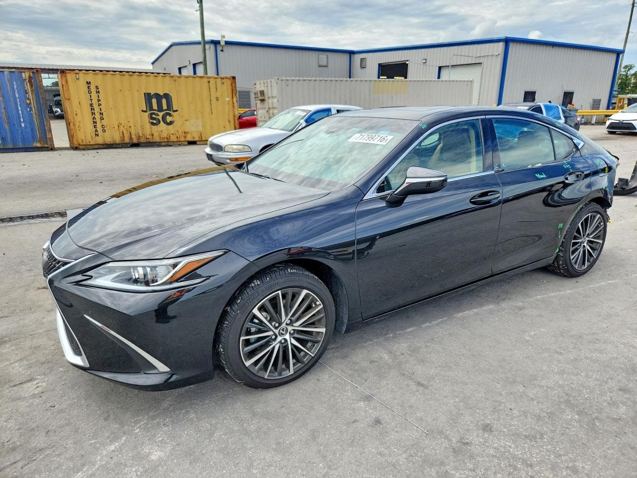 Lexus ES 2025 z USA