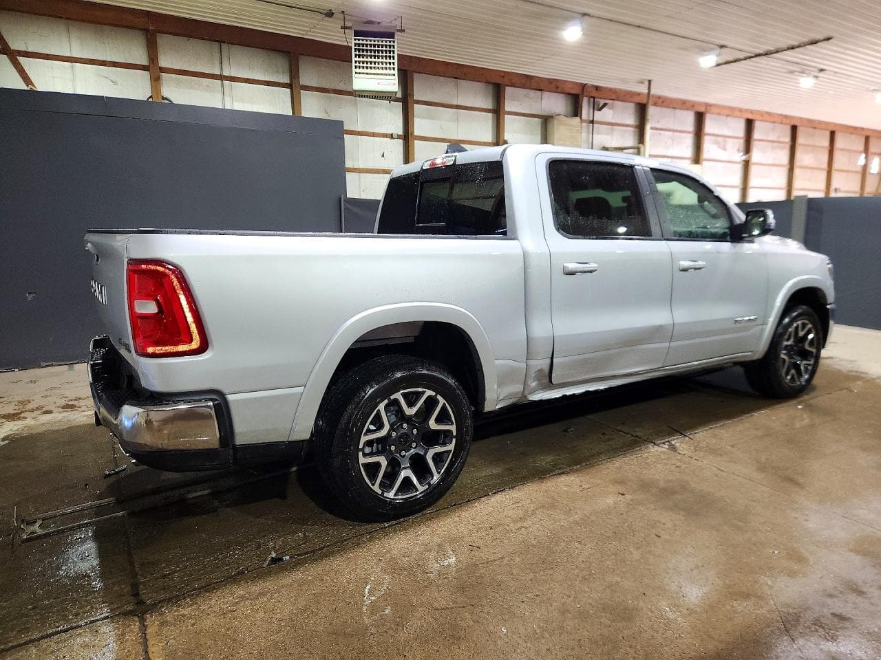2027 Ram 1500 Laramie - foto 3