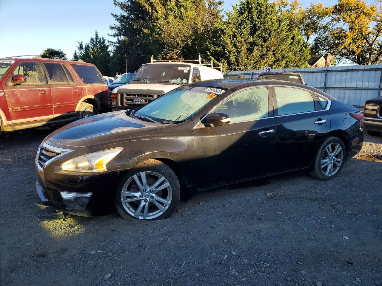Nissan Altima 2014 z USA