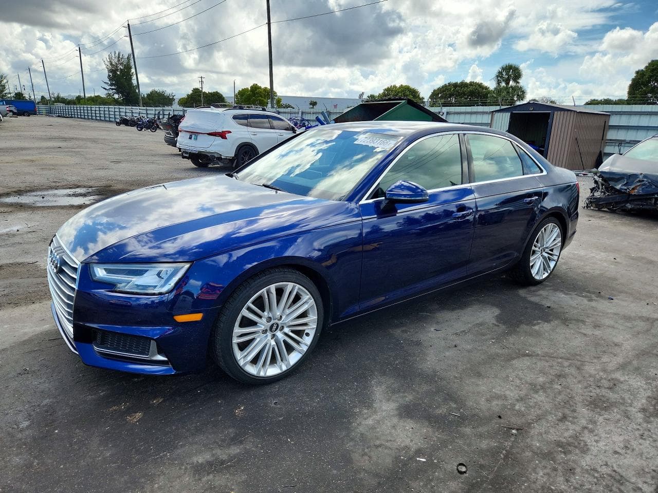 Audi A4 2019 z USA