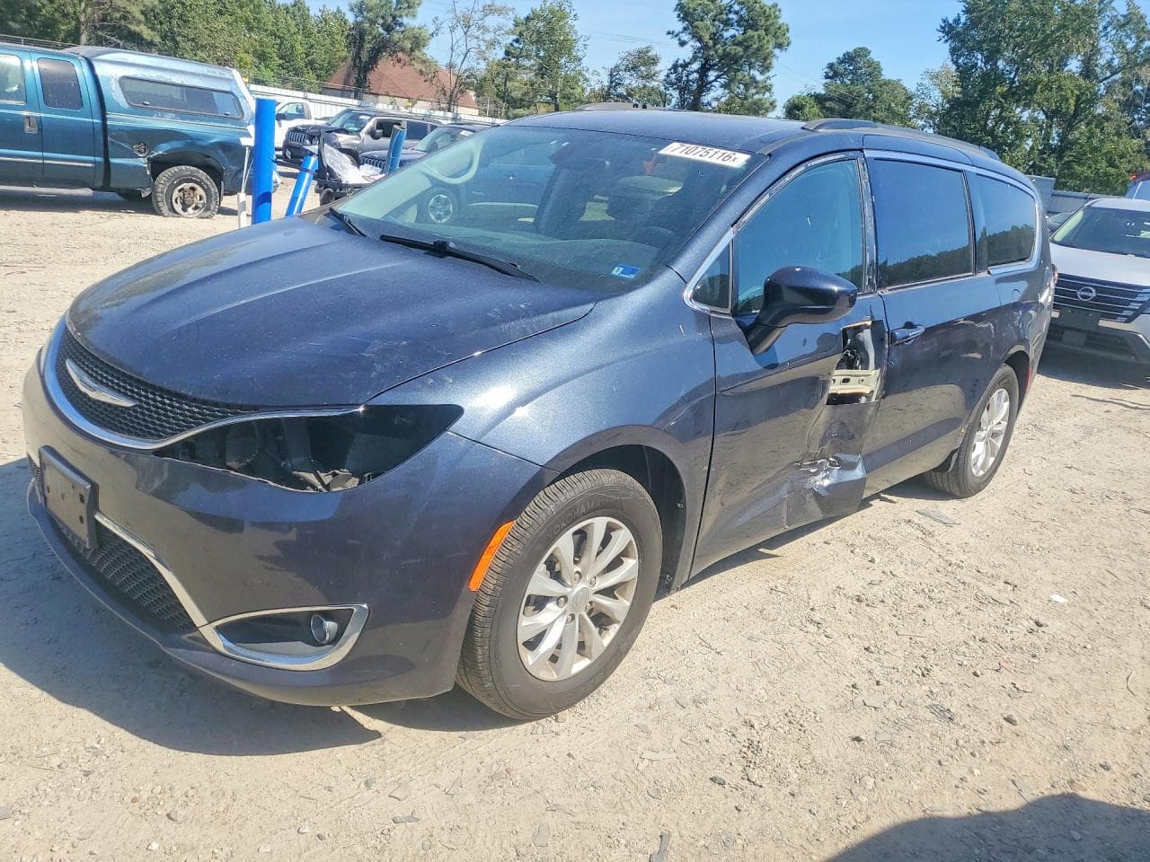 Chrysler Pacifica 2019 z USA
