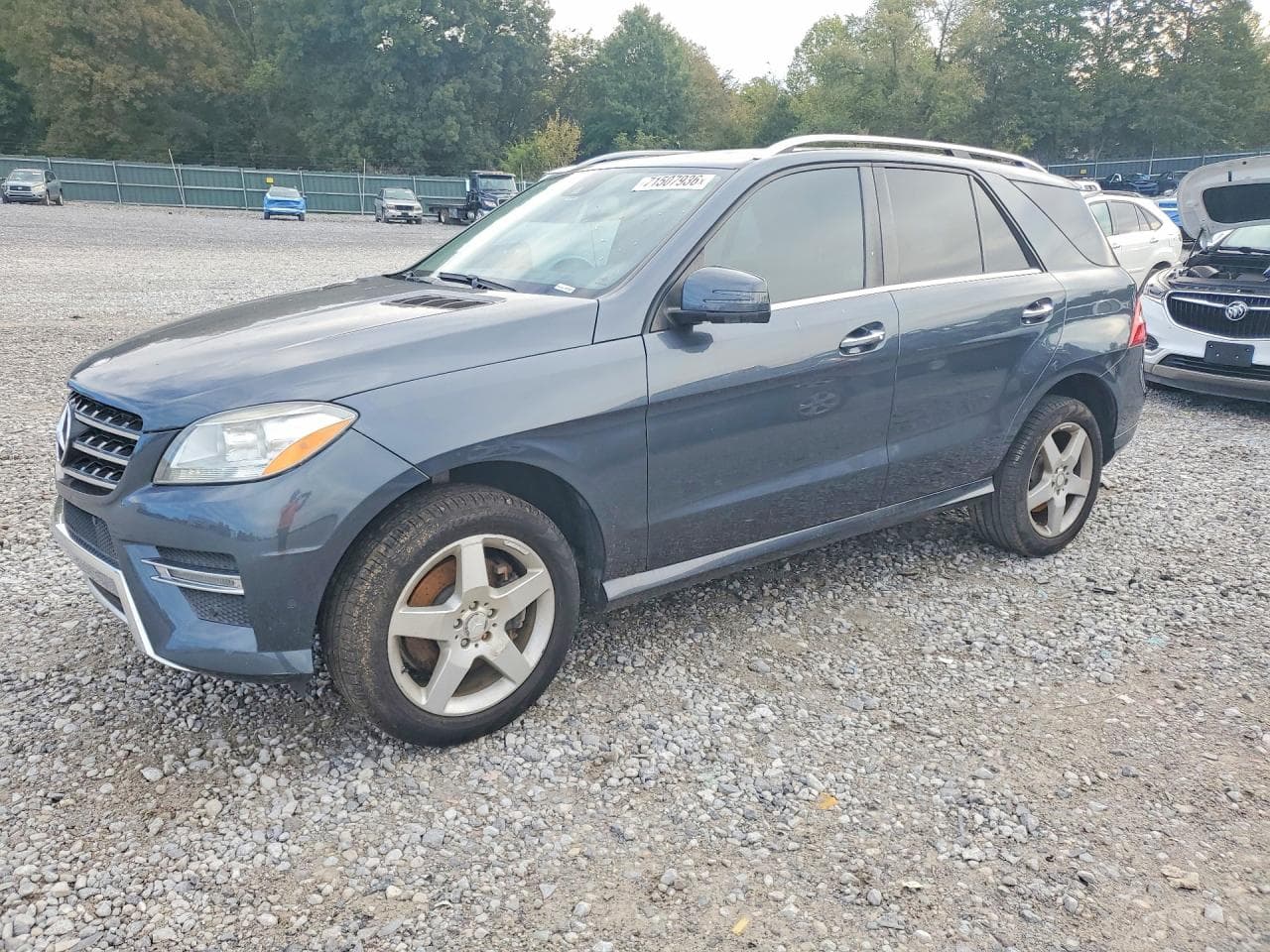 Mercedes-Benz M-klasse 2014 z USA