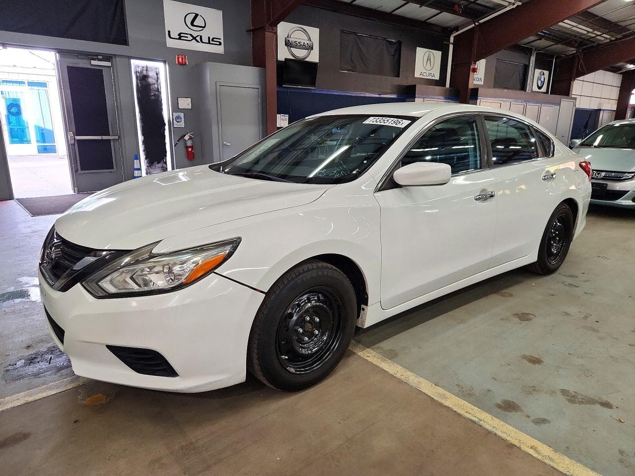 Nissan Altima 2016 z USA