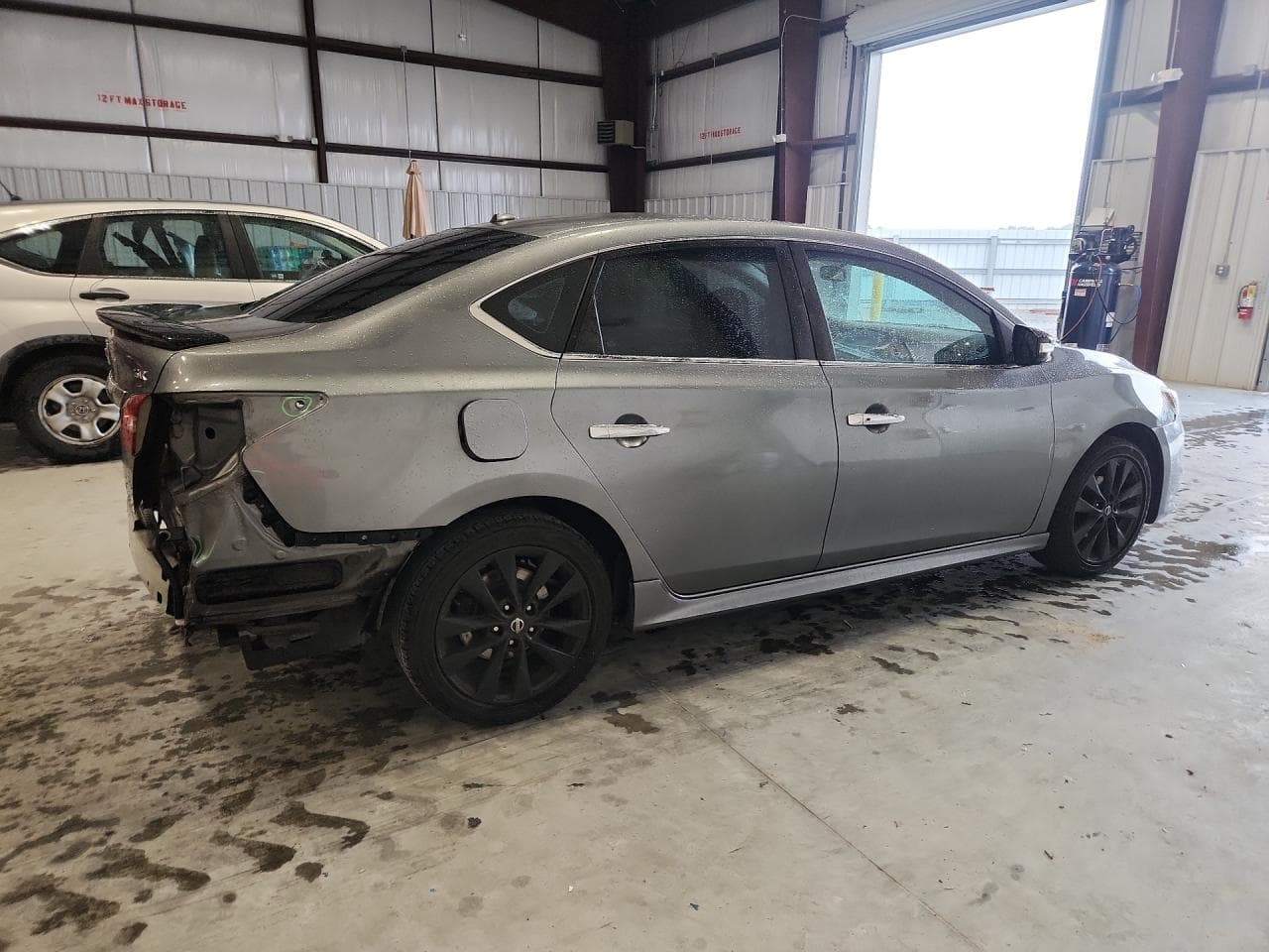 2017 Nissan Sentra Sr - foto 3