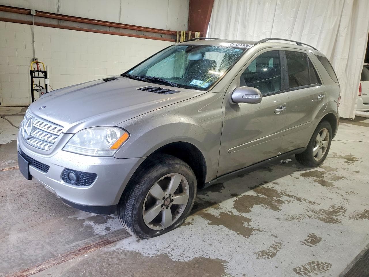 Mercedes-Benz M-klasse 2006 z USA