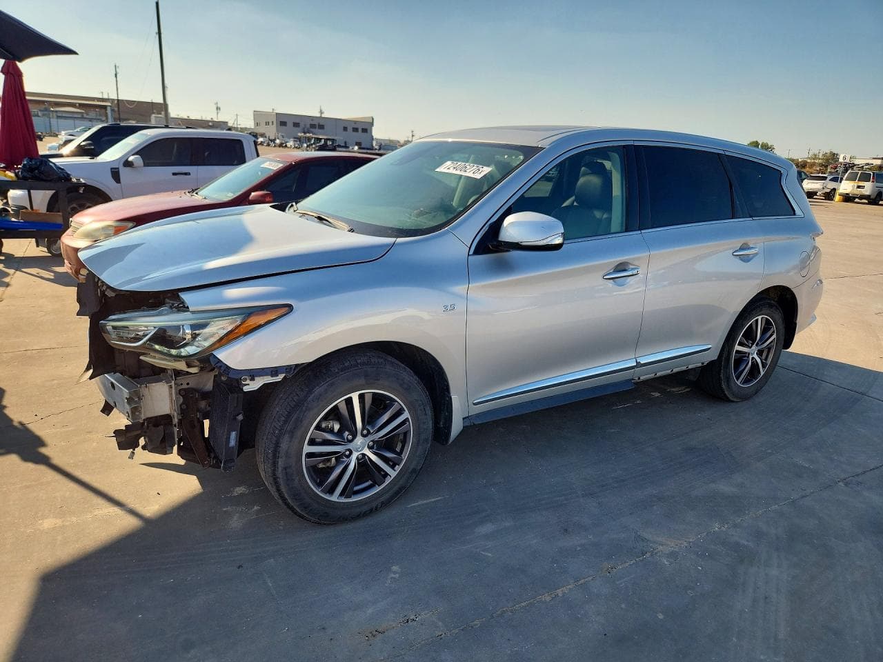Infiniti QX60 2019 z USA