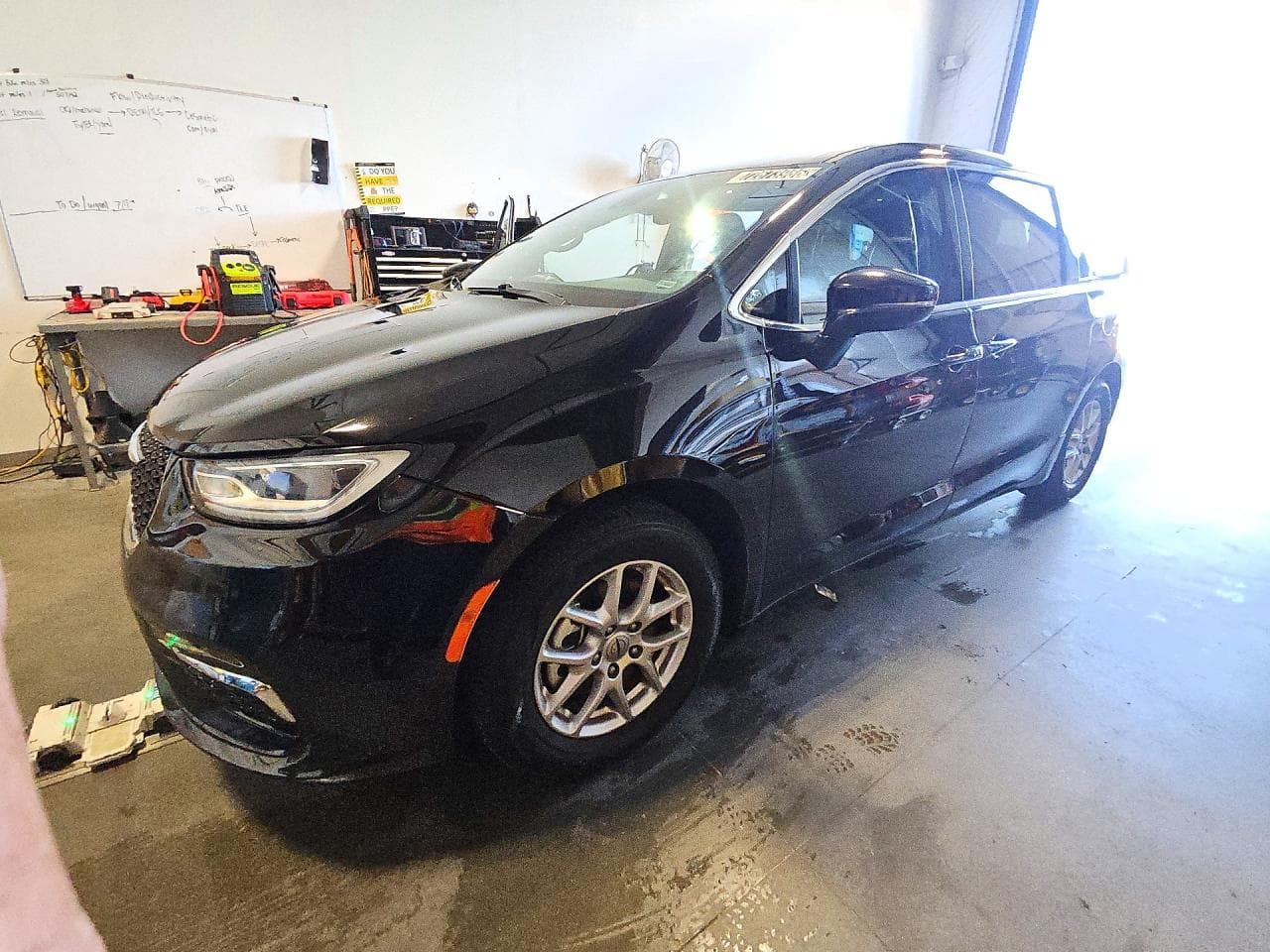 Chrysler Pacifica 2025 z USA