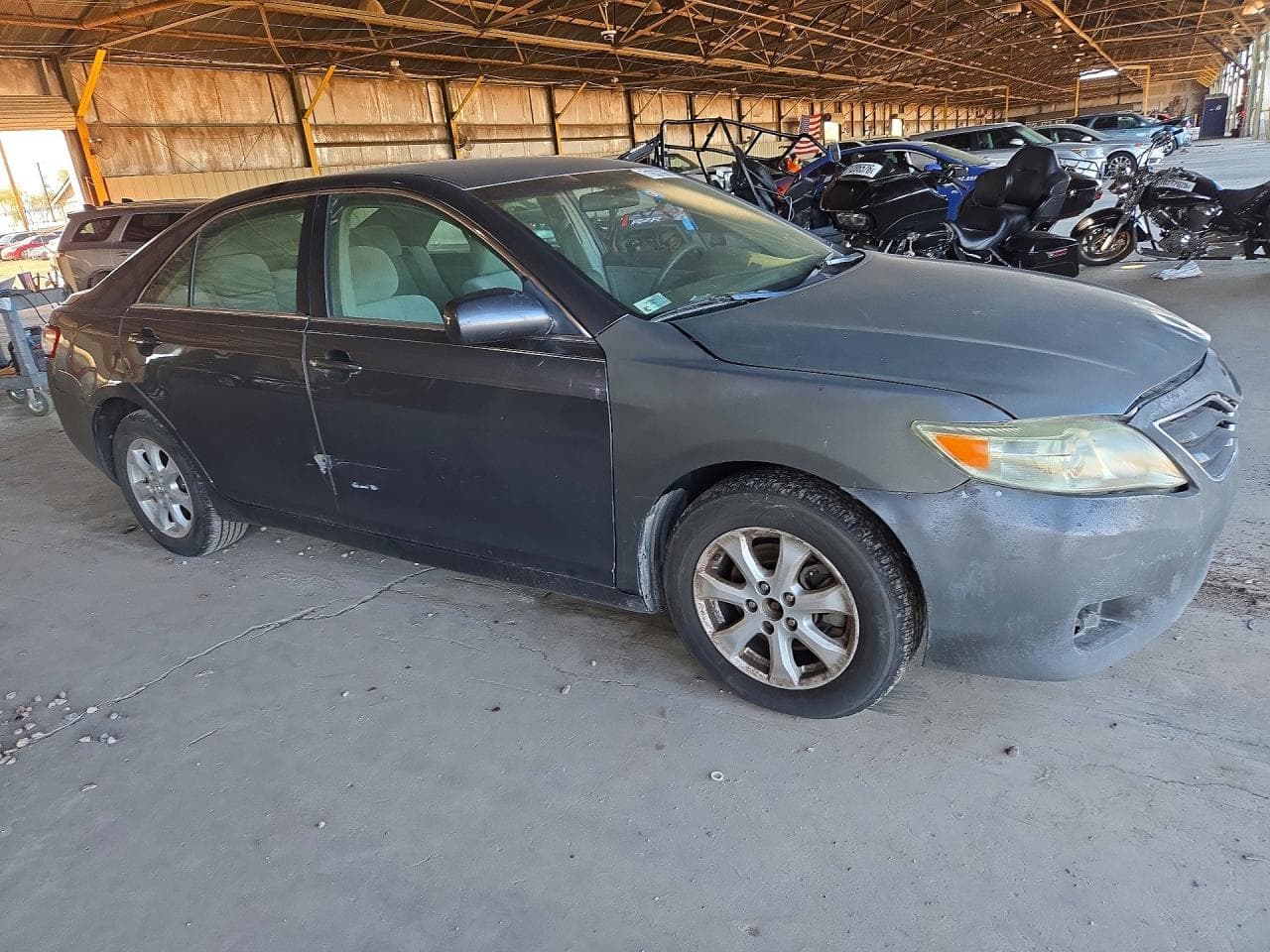2011 Toyota Camry Le - foto 4