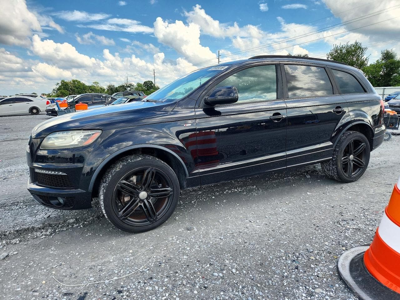 Audi Q7 2013 z USA