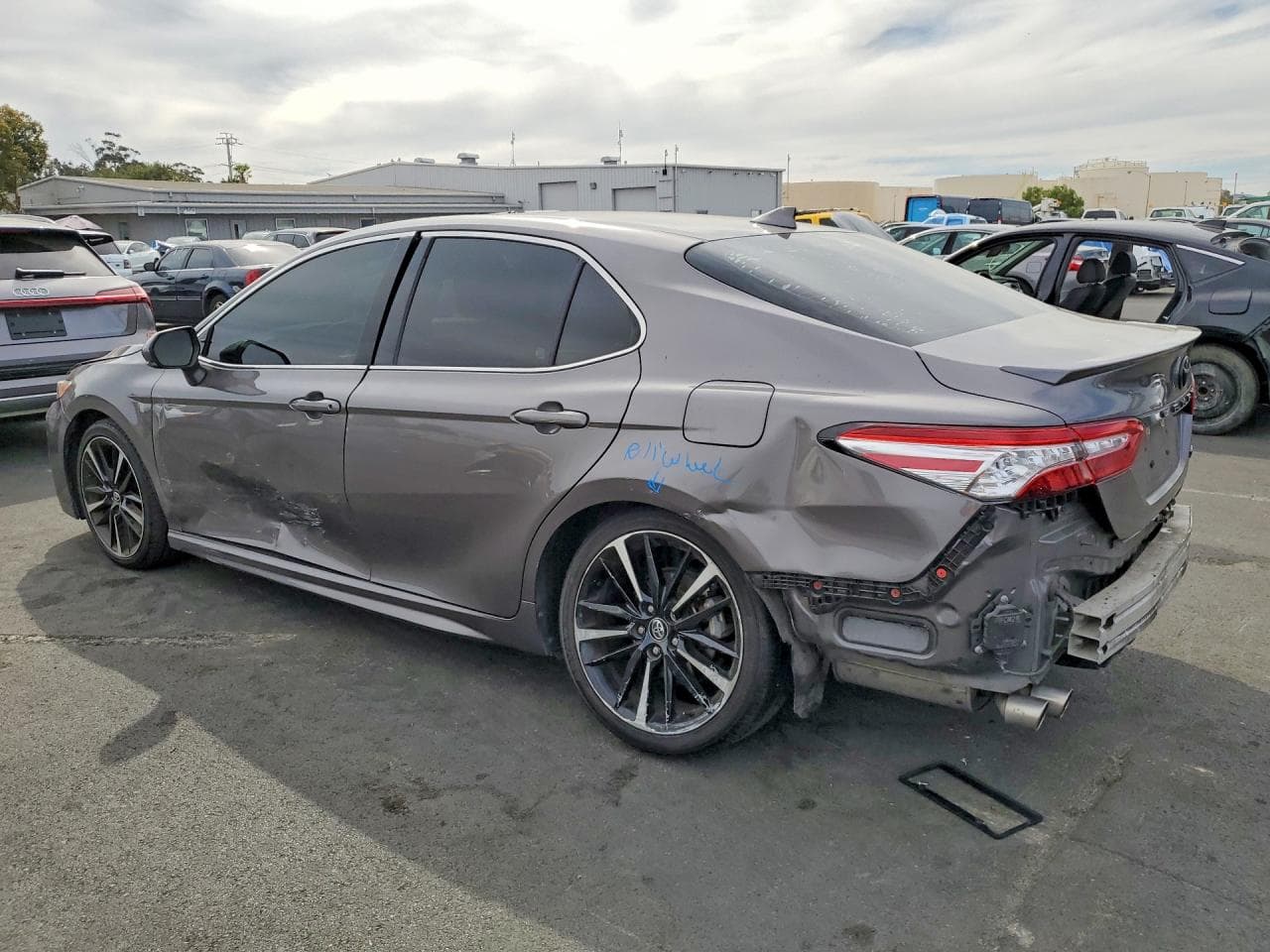 2020 Toyota Camry Xse - foto 2