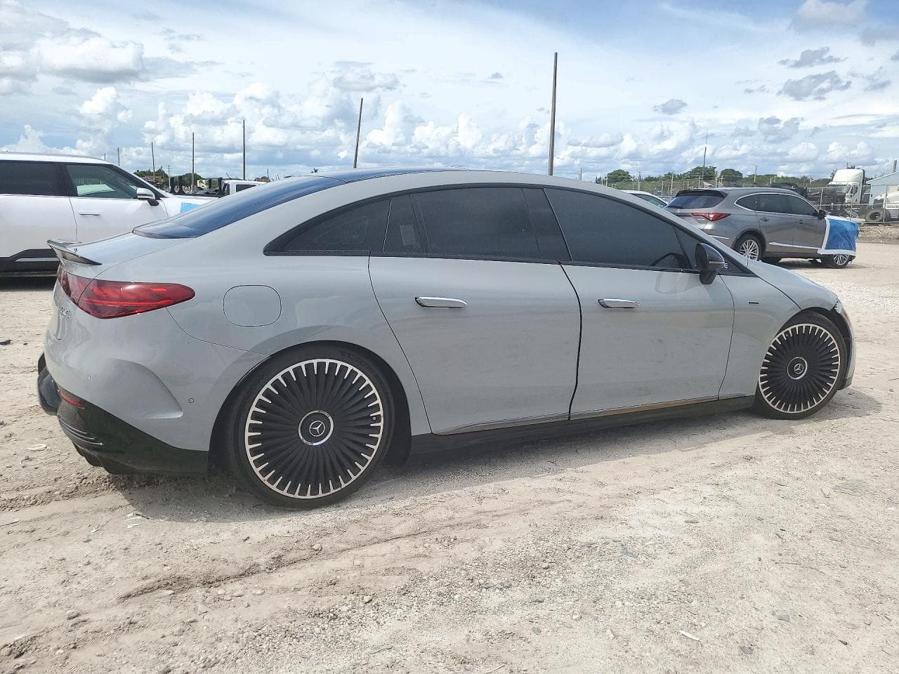 2024 Mercedes-Benz Eqe Sedan Amg Eqe 4Matic+ - foto 3