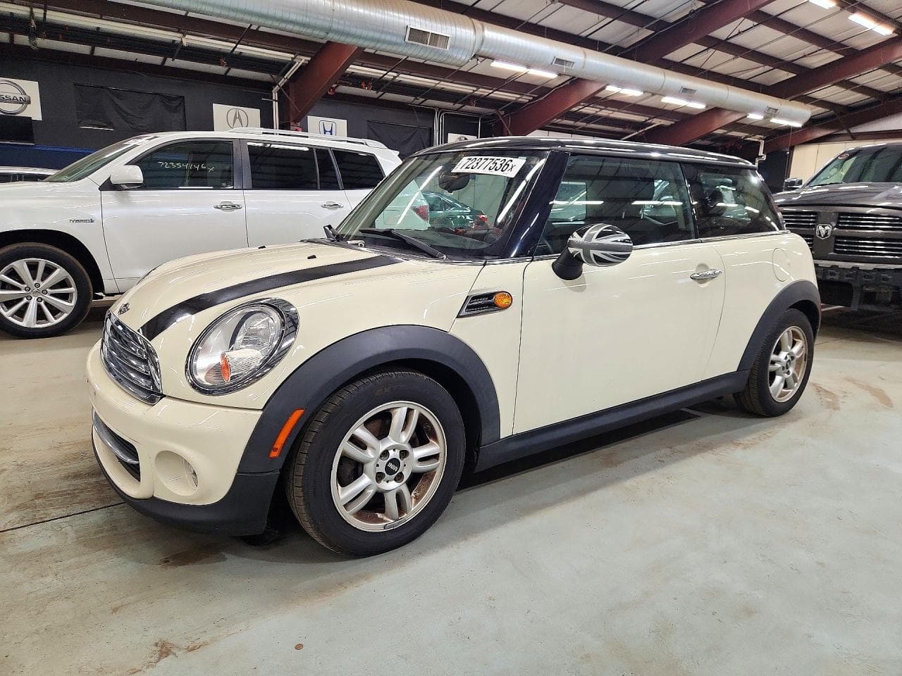 MINI Cooper 2012 z USA