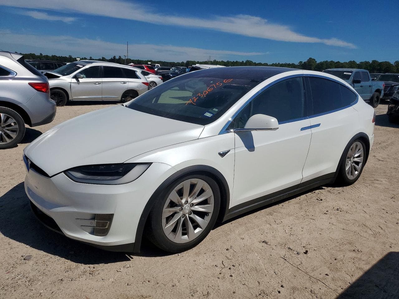 Tesla Model X 2017 z USA