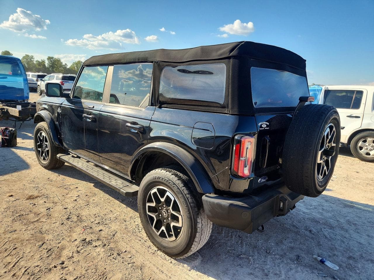 2023 Ford Bronco Base - foto 2
