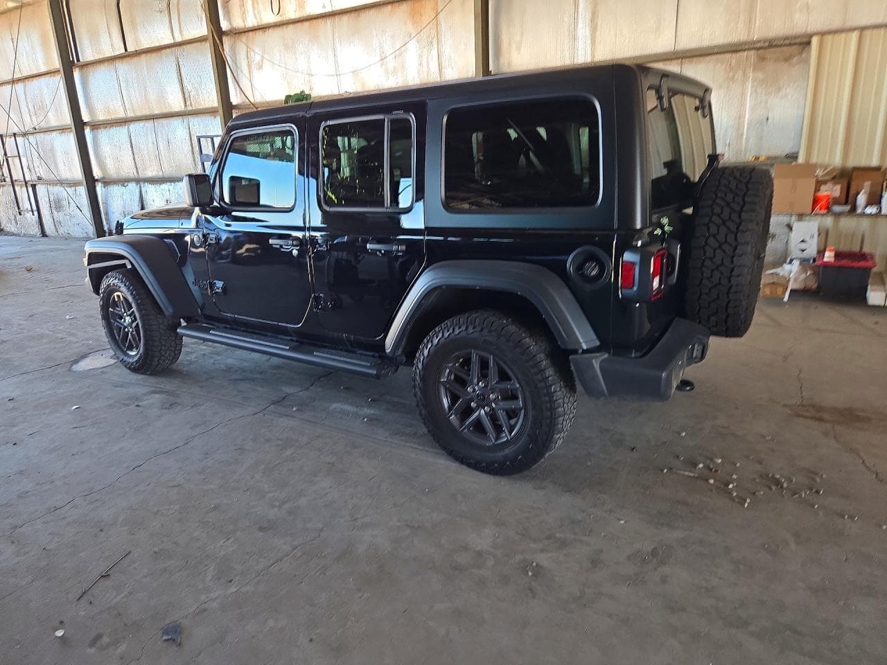 2024 Jeep Wrangler Sport - foto 2