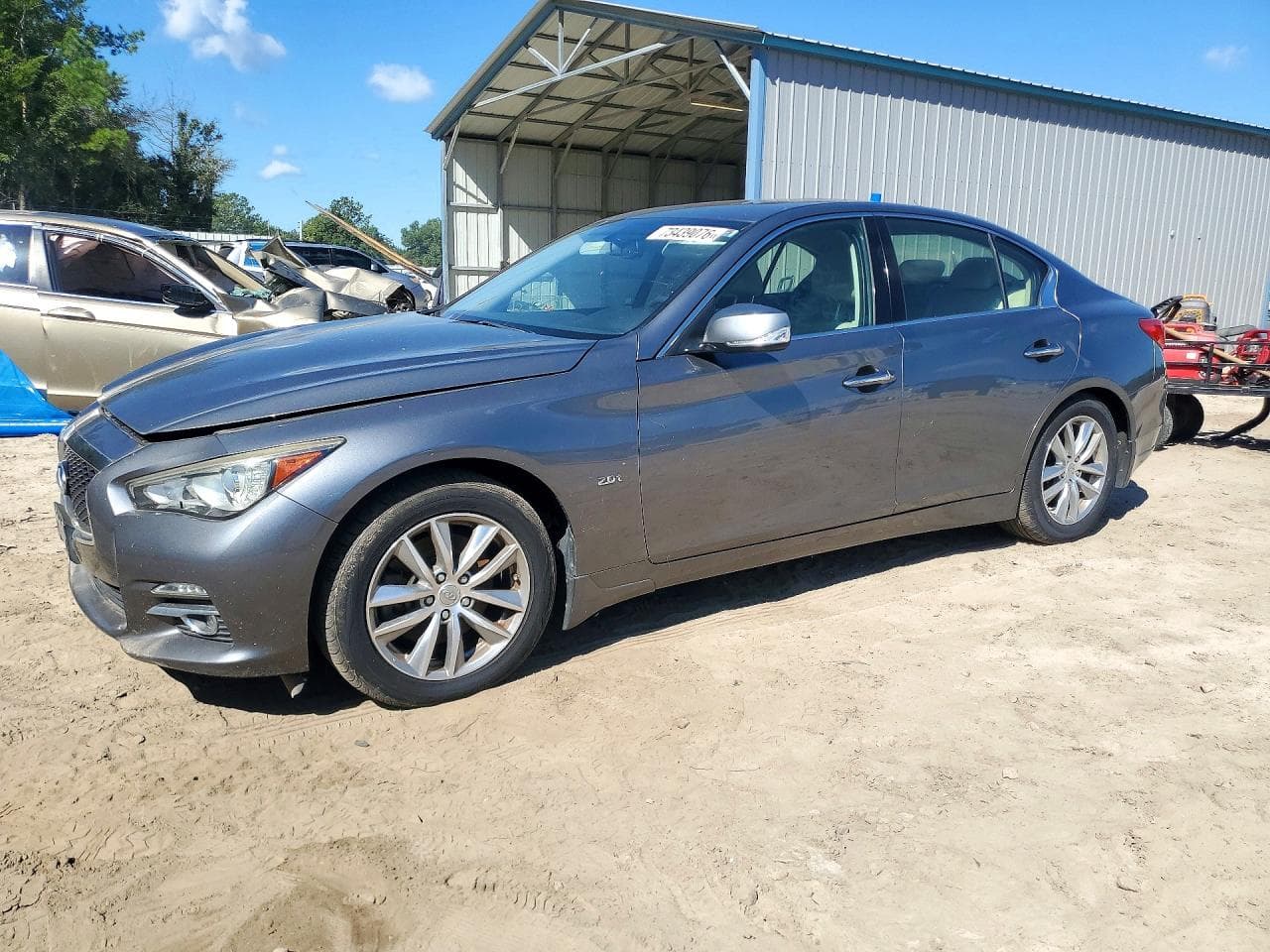 Infiniti Q50 2016 z USA