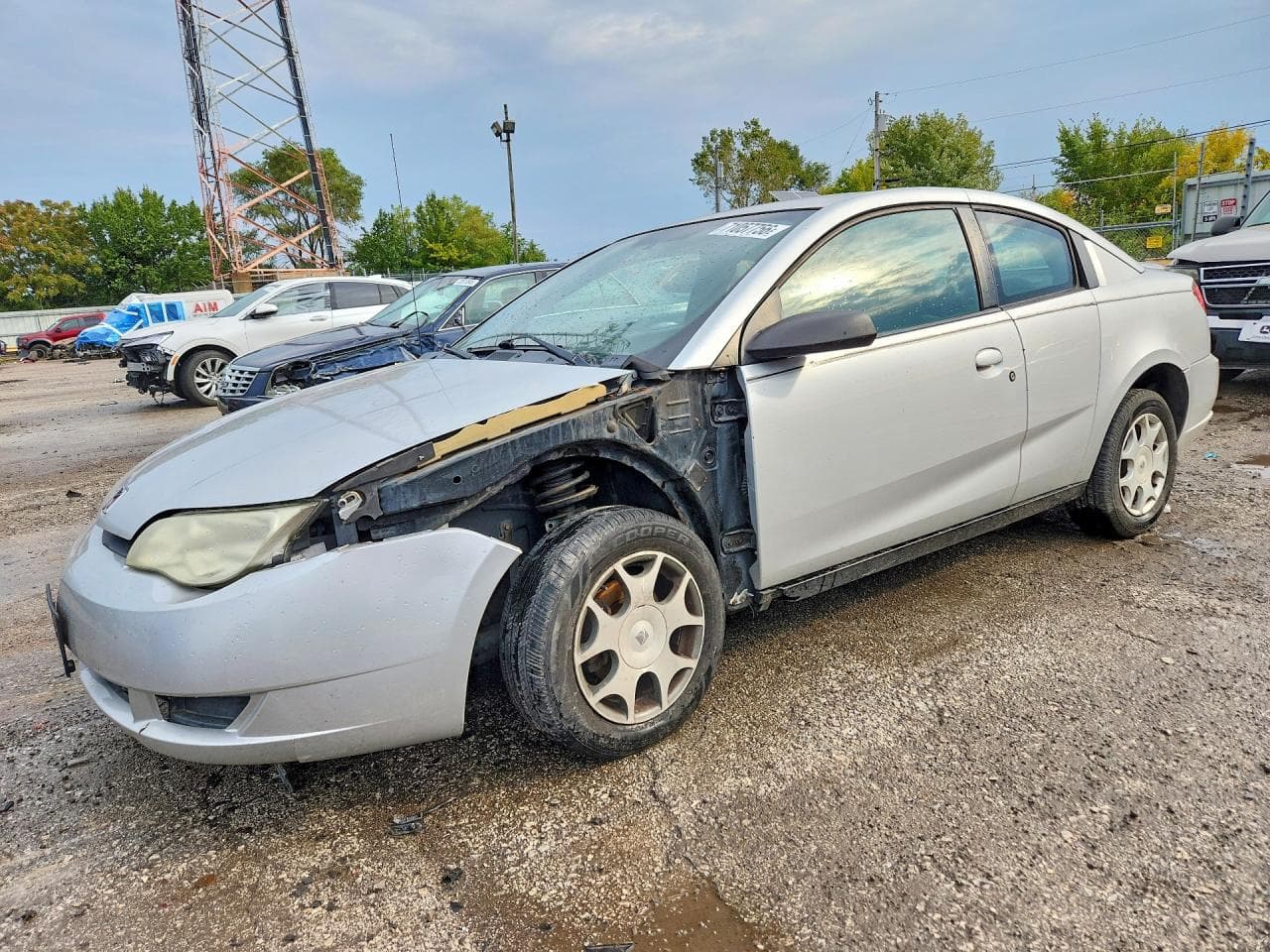 2005 Saturn ION z USA